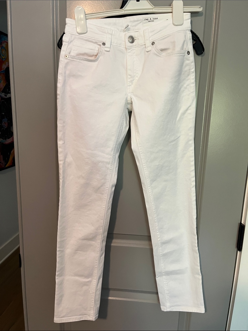 rag & bone White Skinny Jeans - Clean Slim Silhouette
